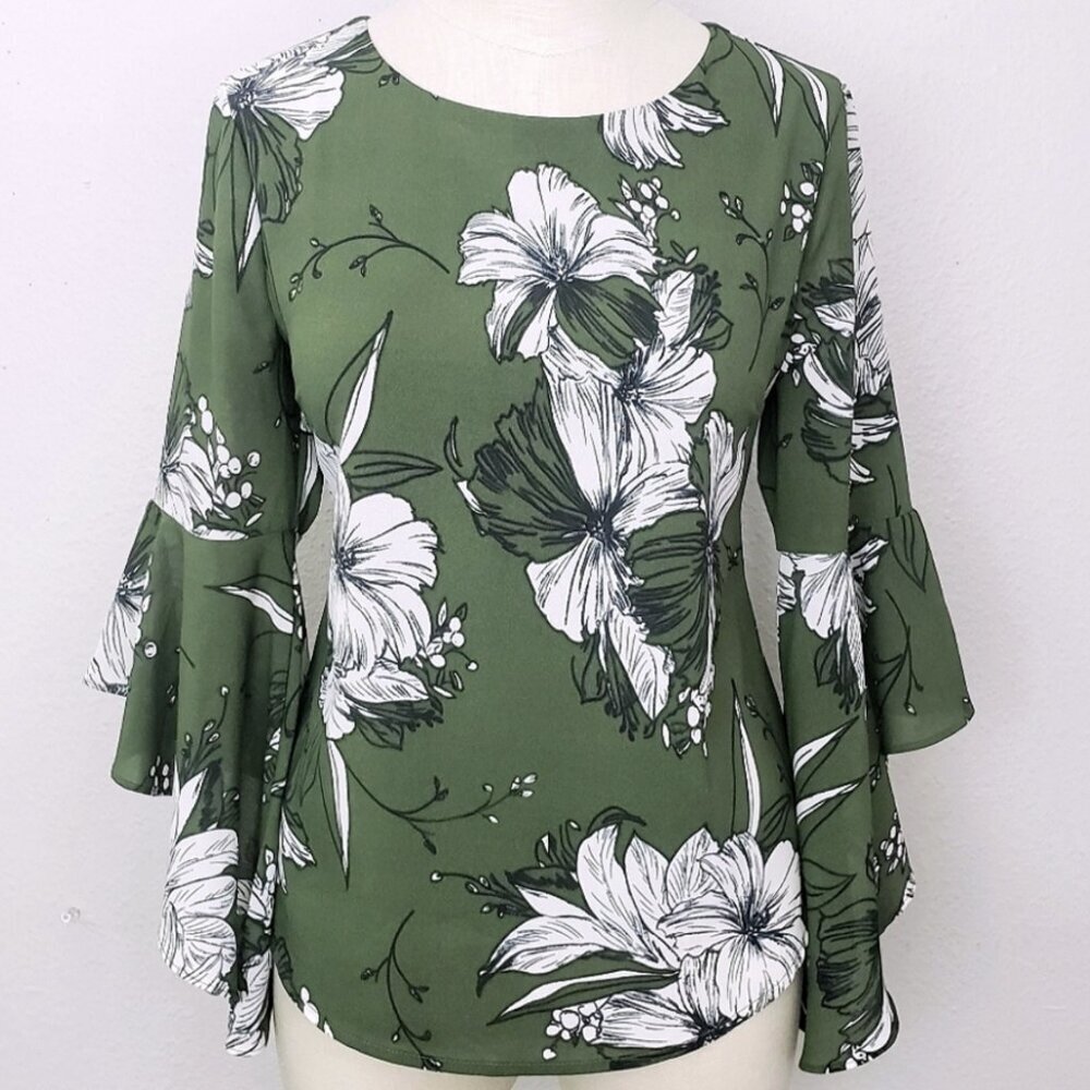 NWT Anthropologie Riana Ruffled Top by ISLA MAUDE
